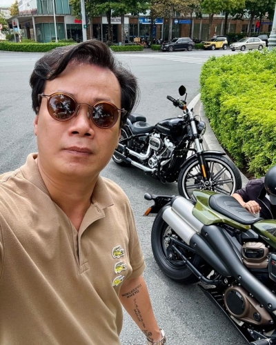 [T8/2025] Harley Breakout 114ci Midnight Blue & Harley Sportster S 1250 Mineral Green