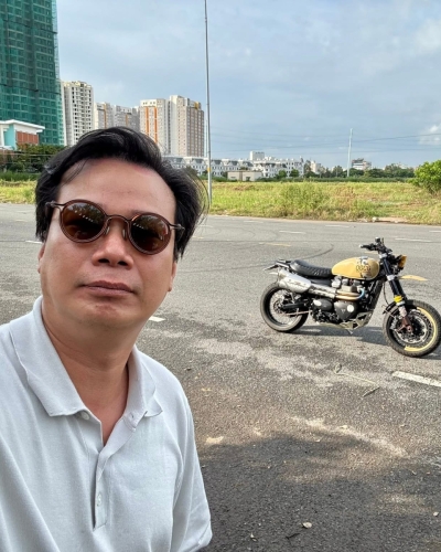 [T8/2025] Triumph Scrambler 900, Moto Guzzi V9 Bobber, Triumph Tiger 900 Rally Pro, Vespa GTS300 Super Tech