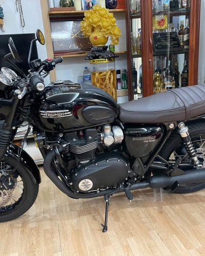 [T8/2026] Triumph Bonneville T120 2025 vừa đky T1/2026 odo 489km