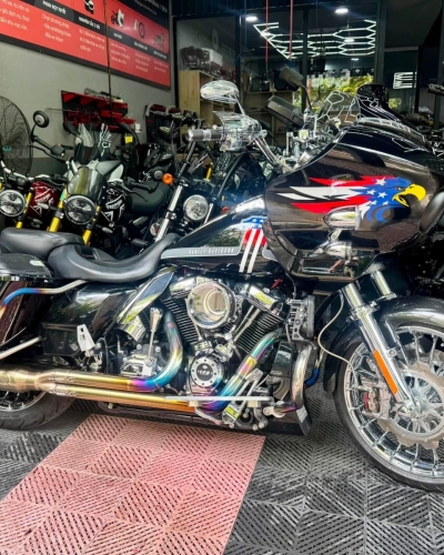 [T8/2026] Road Glide 2021 full kịch đồ vừa về Khói, odo chỉ 9k miles