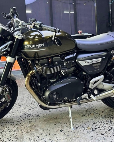 [T12/2025] Ba chiếc Triumph 1200 vừa về tại Khói Motorcycles