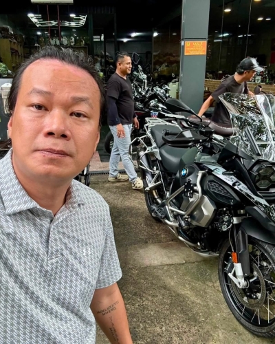 [T8/2026] BMW R1250 GSA Triple Black 2023 dk 2025 một chủ odo 11k km sẵn full đồ chơi