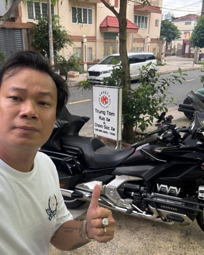 [T9/2025] Honda Goldwing 2018 Odo 15k km