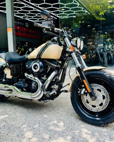 [T5/2025] Harley Davidson Dyna Fat Bob màu vàng cát cực hiếm & Harley Davidson 48 2016 độ full Bobber