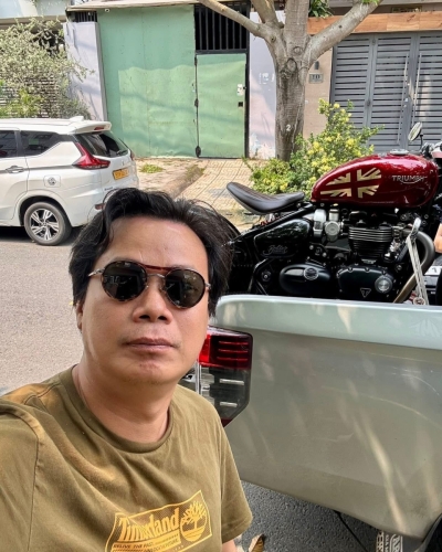 [T10/2025] Triumph Bobber 1200 2022 Cordovan Red lướt 3k km vào full đồ chơi