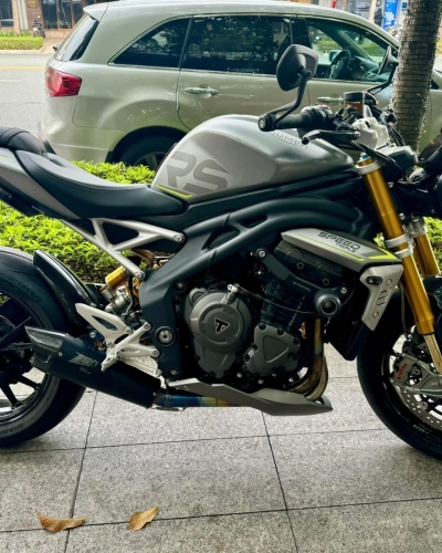 Triumph Speed Triple 1200RS 2022 odo 6k km