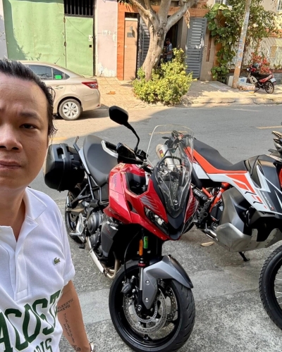 [T2/2026]KTM ADV 790R 2022 odo 8k km; Triumph Tiger Sport 660 2023 odo 4k km