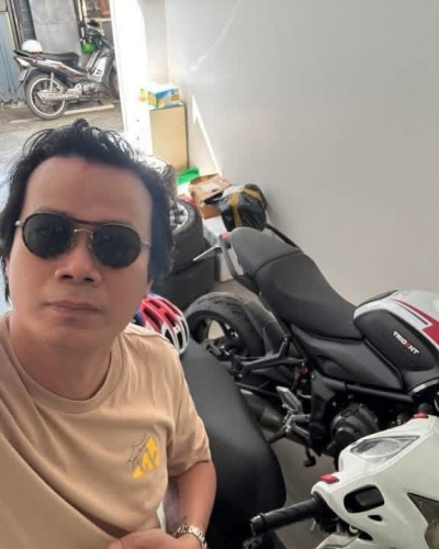 [T3/2026] Lô xe đẹp mới về tại Khói Motor: Triumph Trident 660; Harley Softail Breakout; BMW R9T Scrambler.