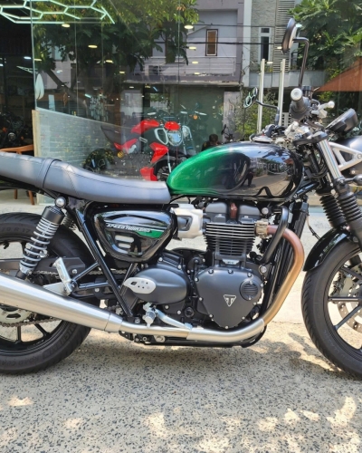 [T3/2026] Triumph Speed Twin 900 2024 Stealth Edition odo 7k km
