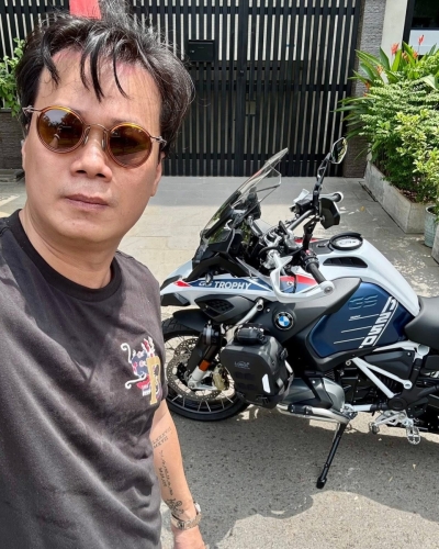 [T8/2025] BMW R1250 GSA Trophy vừa đky T5/2025 siêu lướt 1800km