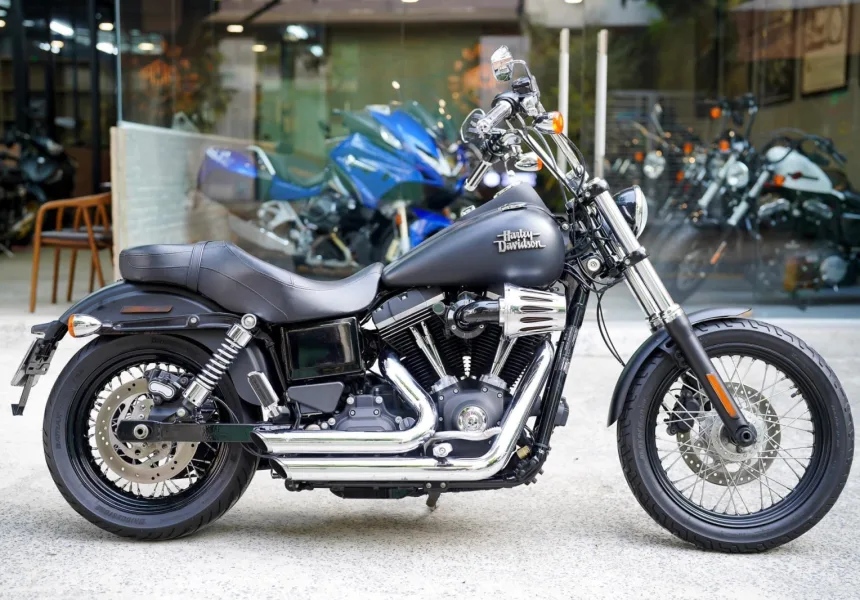 Harley Davidson Dyna Street Bob