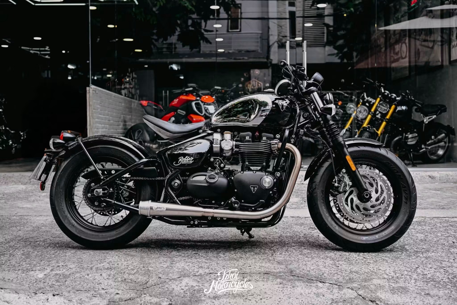 Triumph Bobber 1200 2023 bản Chrome limited odo siêu lướt 922km