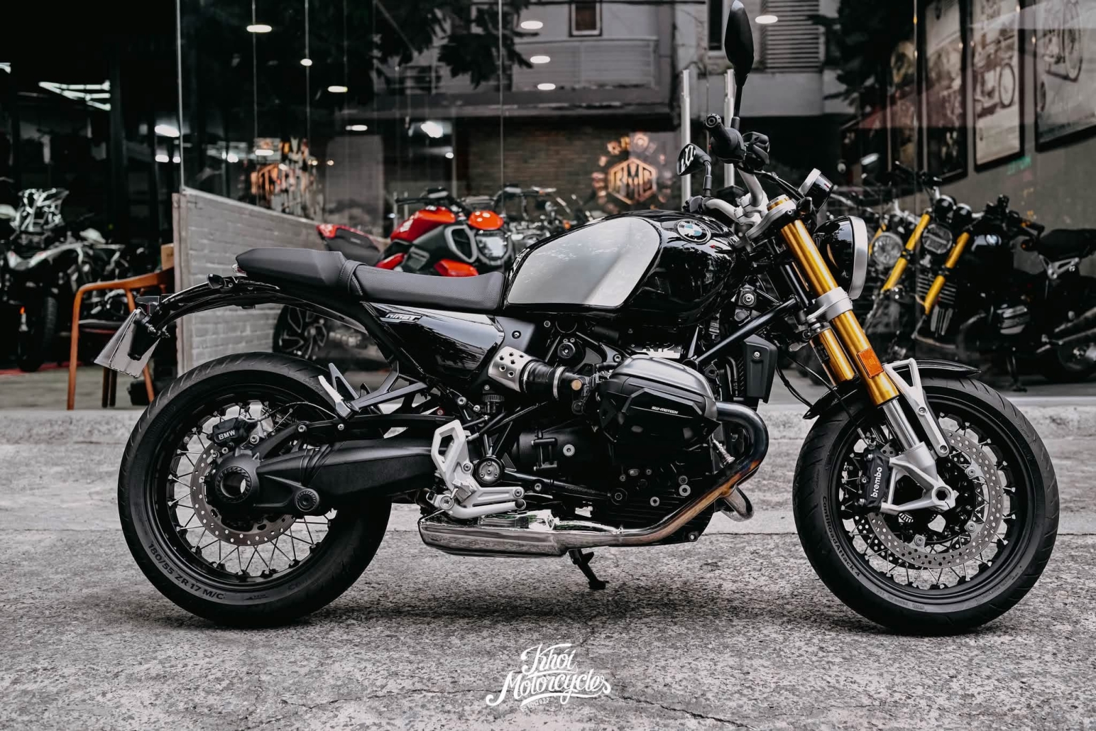 BMW R12 nineT 2025 đk T2/2026 odo lướt 3k km