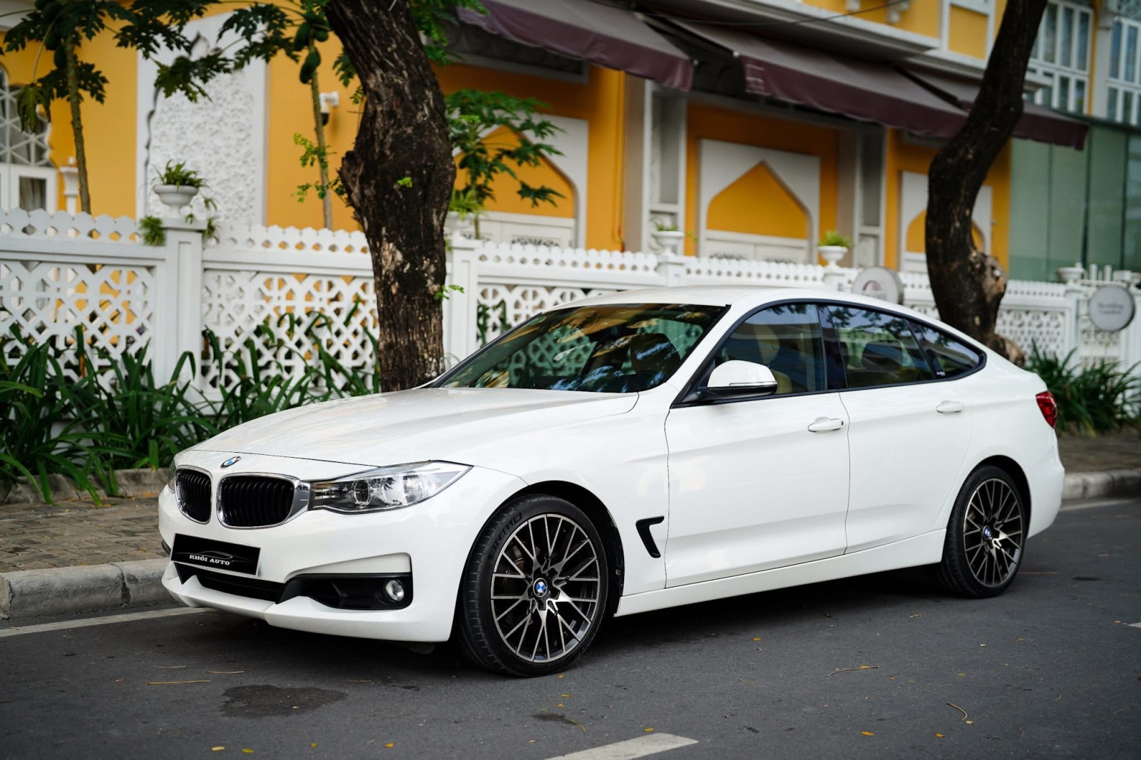BMW 320GT model 2015