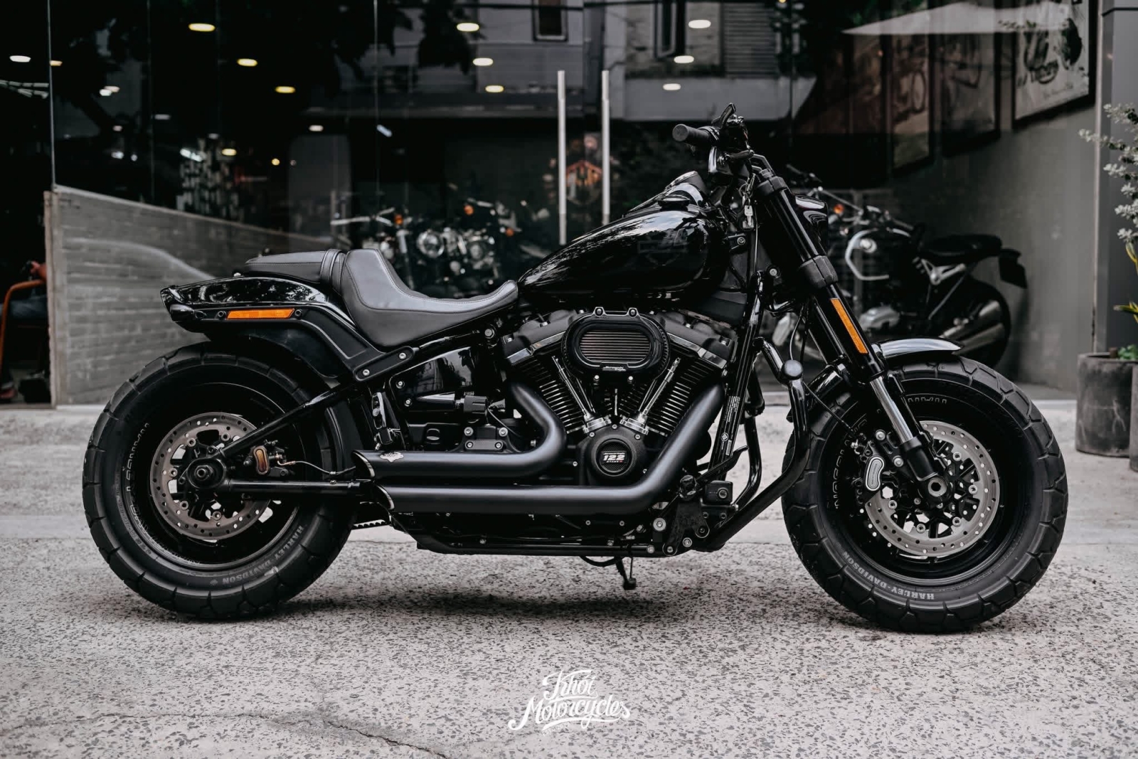 Harley Davidson Softail Fat Bob 2020 full stage III 122c odo 3k miles