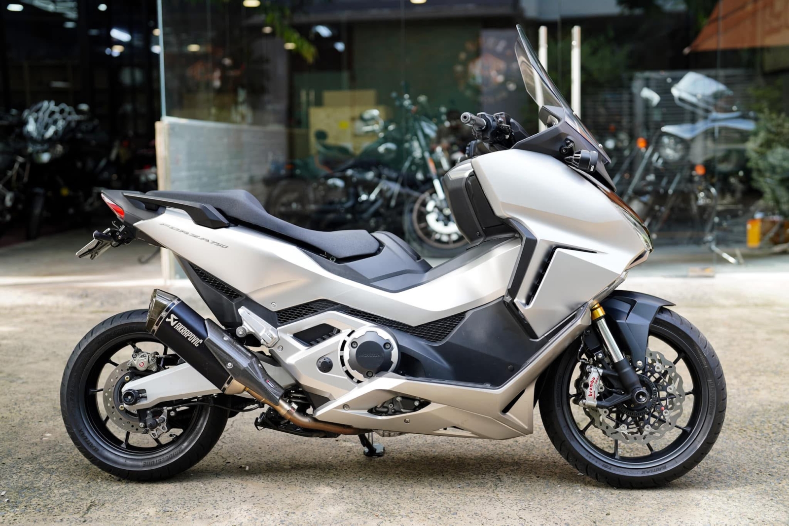 Honda Forza 750cc 2022 nhập Ý