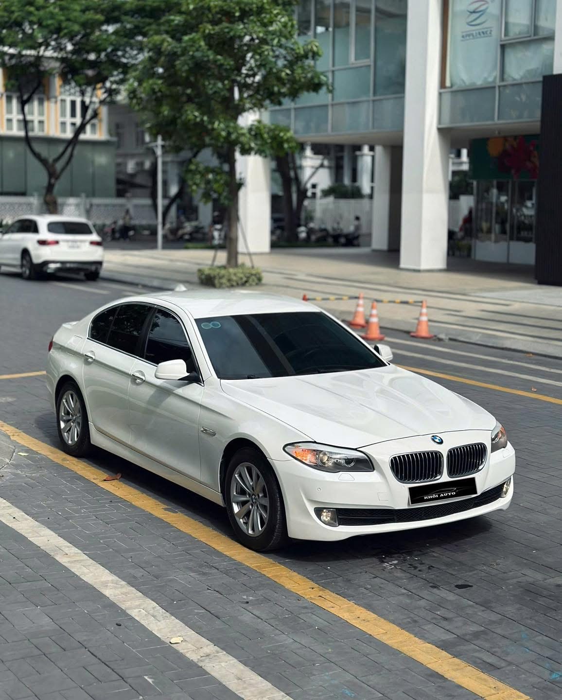 BMW 520i model 2014