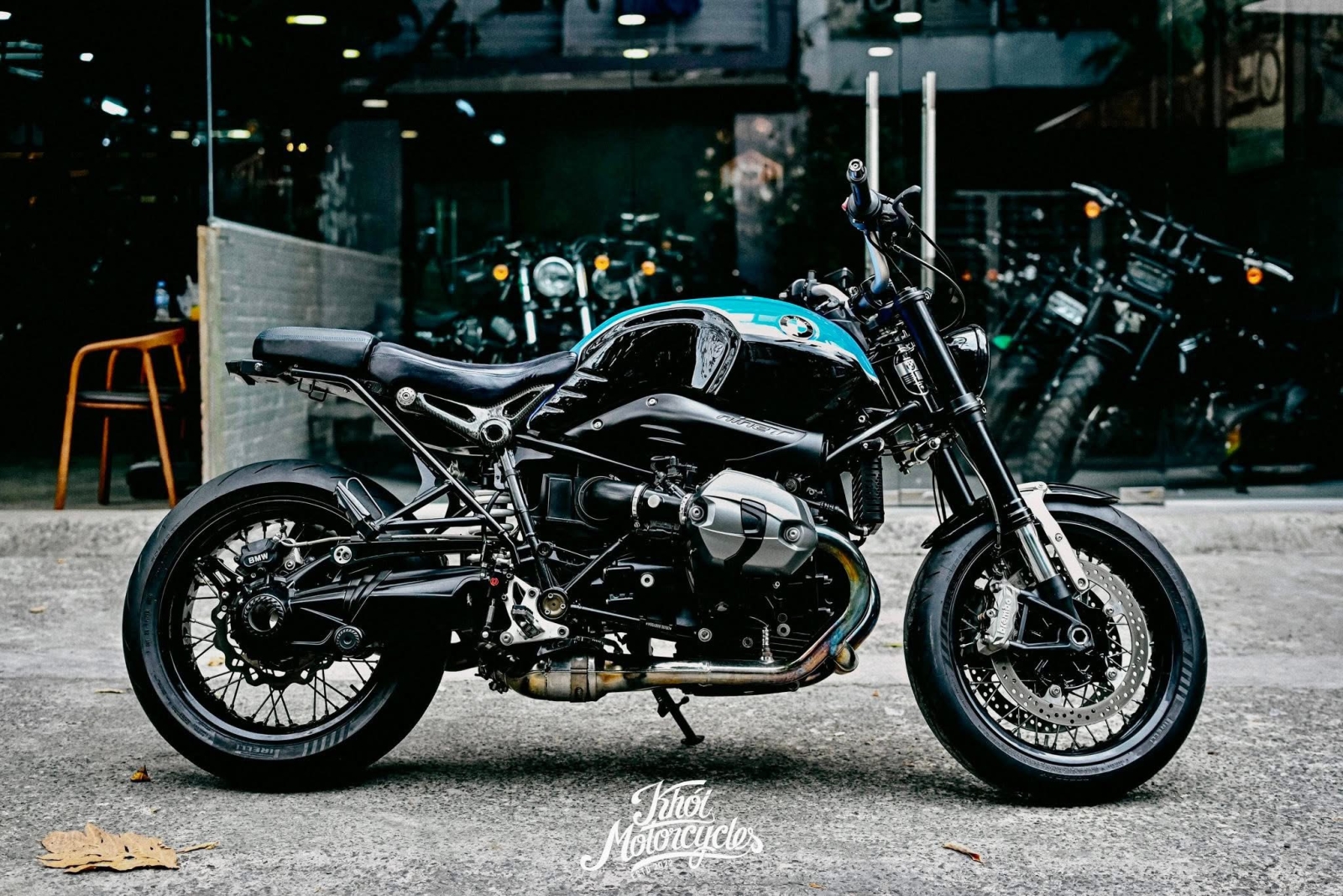 BMW R9T Classic 2015 kèm đồ chơi