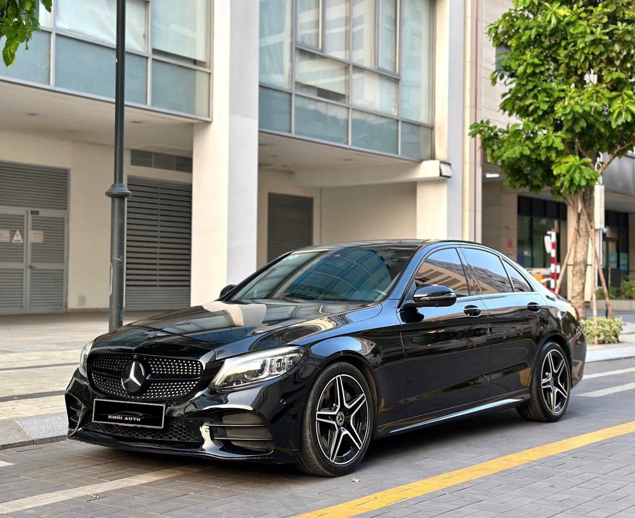 Mercedes C300 AMG model 2019 Odo 6v km