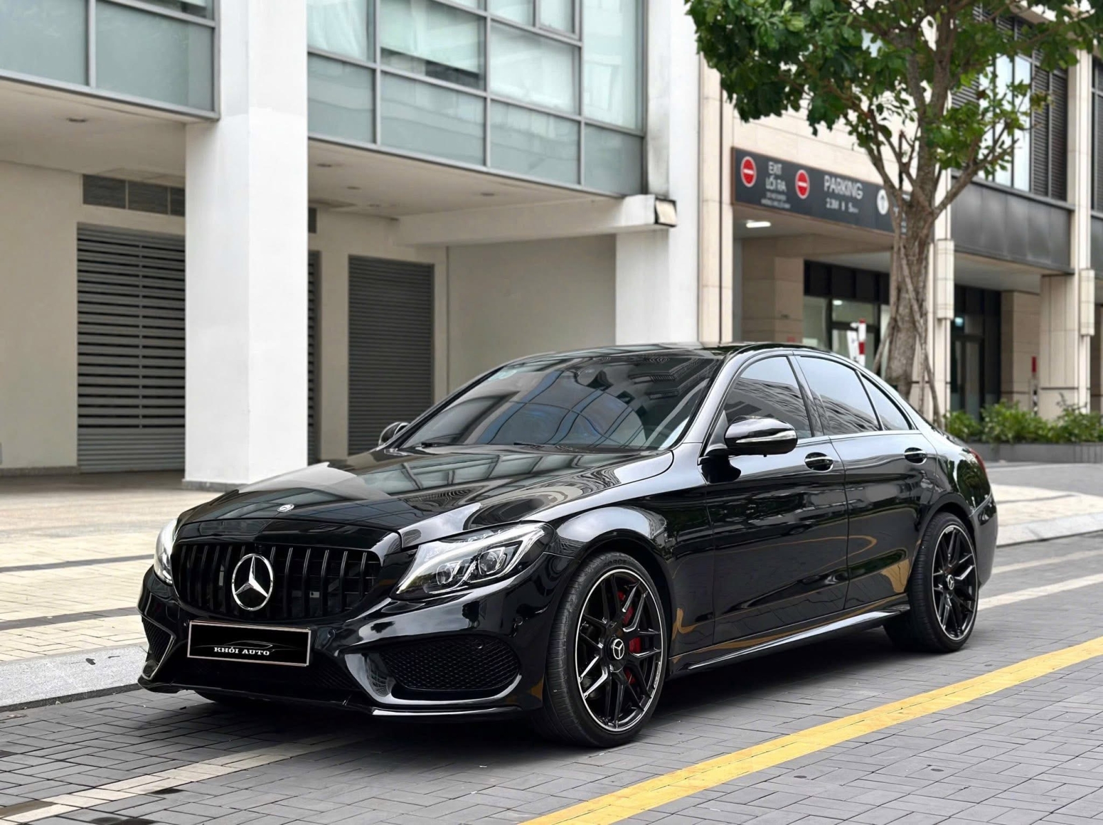 Mercedes C250 AMG model 2016