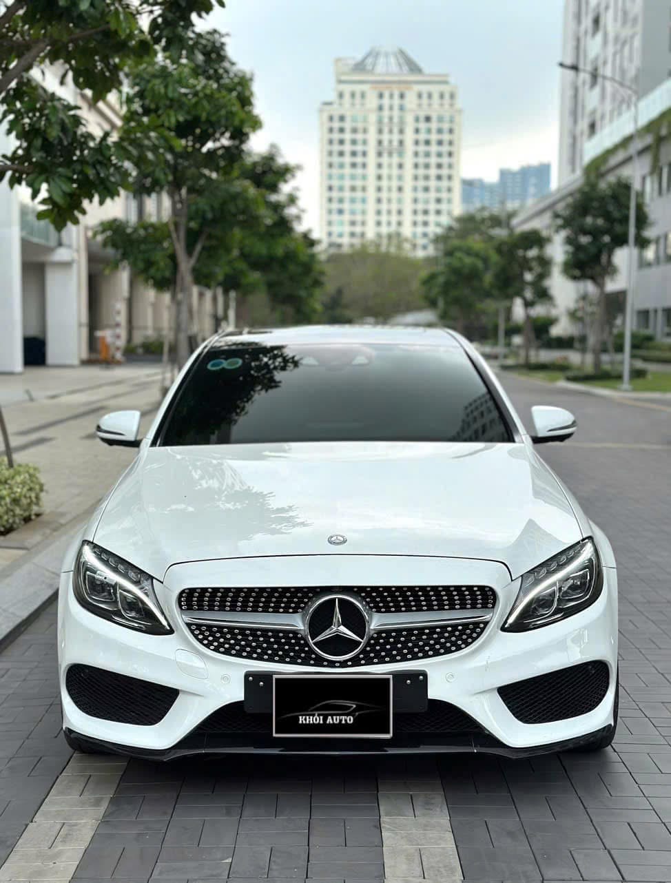 Mercedes C300 AMG model 2018