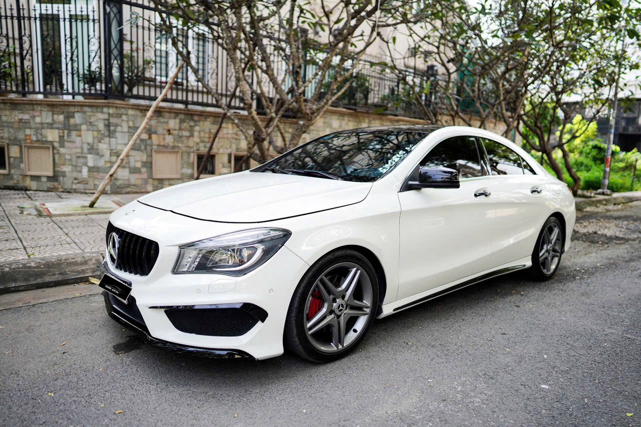 Mercedes CLA250 AMG 